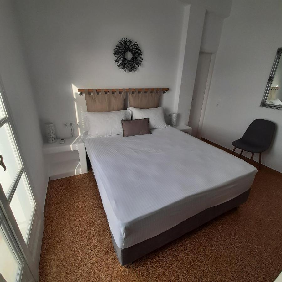 Flora Rooms & Apartments Naoussa Esterno foto