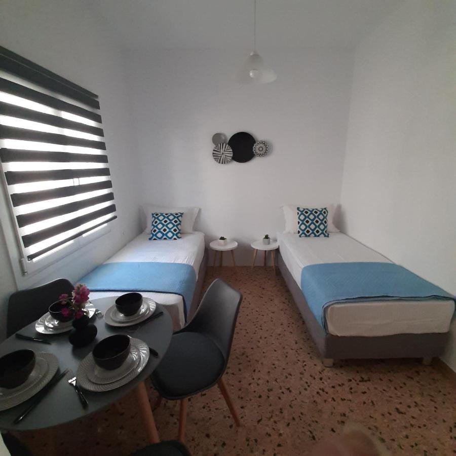 Flora Rooms & Apartments Naoussa Esterno foto